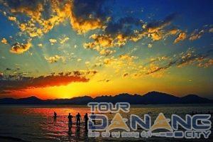 Hoàng hôn về trên biển