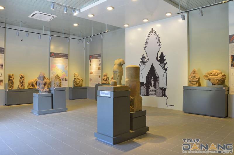 Thời gian xây dựng Bảo tàng cổ vật Huế
