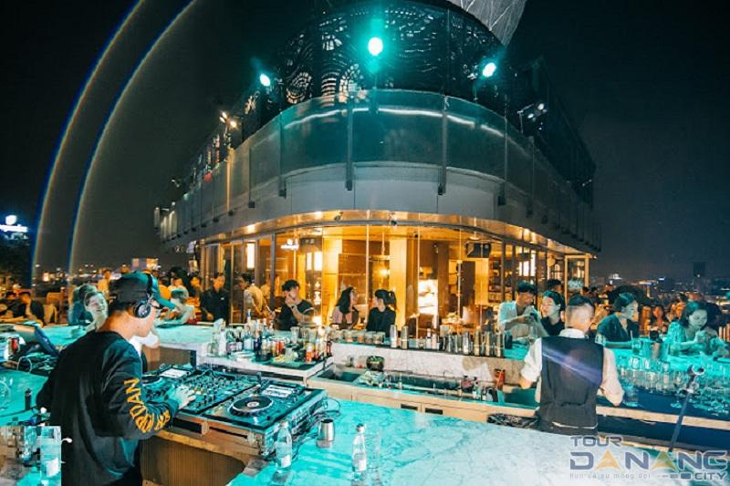 Quán bar Sài Gòn